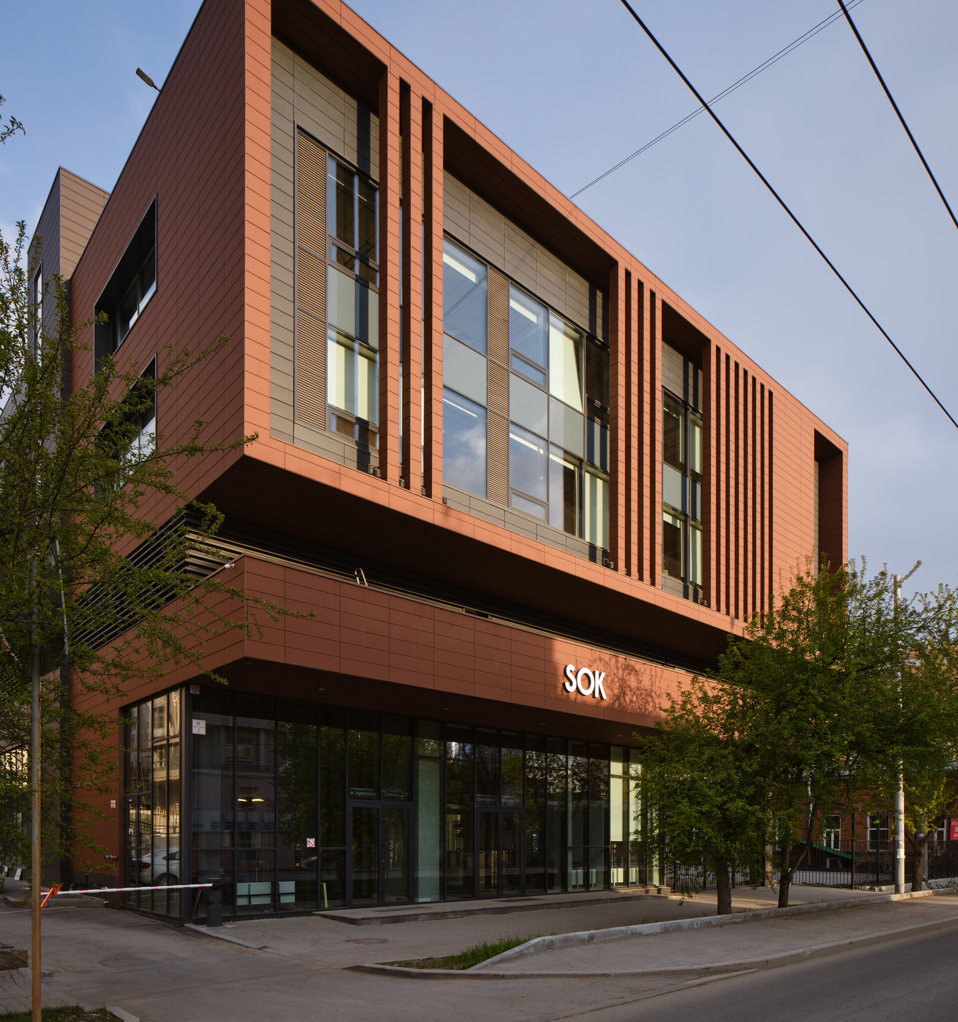 Бизнес-центр на Чапаева-Декабристов